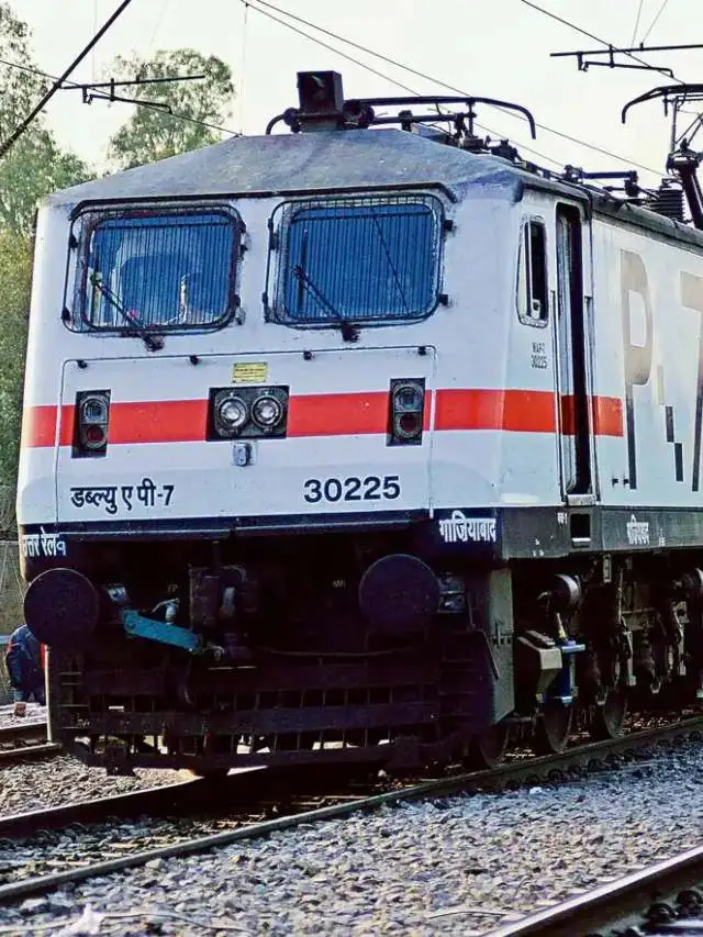 RRC Railway में सीधी भर्ती के अप्लाई करने का आज आख़री मौका