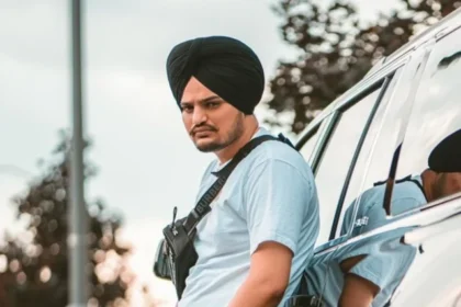 cropped-small-sidhu-moose-wala-punjabi-singer-poster-multicolor-photo-original-imagfedqgyzksxtx.webp